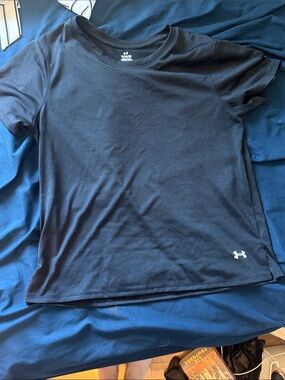 Under Armour Black Short Sleeve Athletic Tee with Logo